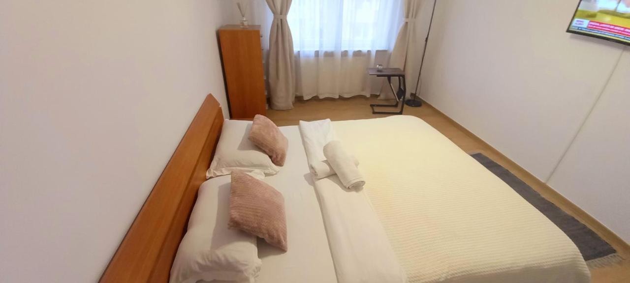 33 Coquette Apartment Baia Mare Luaran gambar