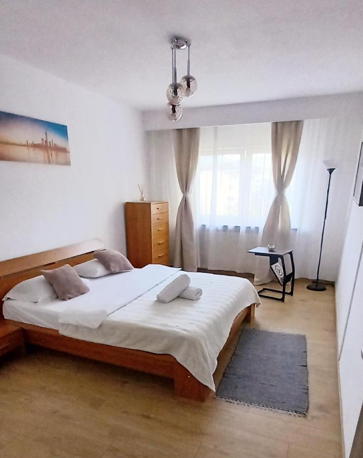 33 Coquette Apartment Baia Mare Luaran gambar